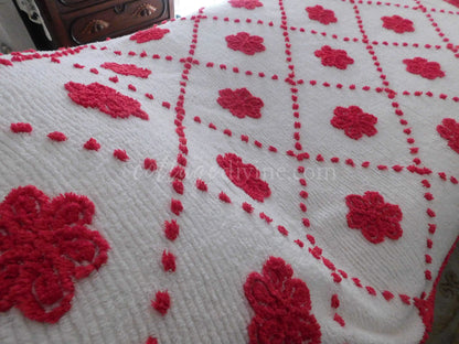 Vintage Chenille Bedspread, Fabulous Red Roses on White, Full Size, Cotton, Midcentury Bed Linens