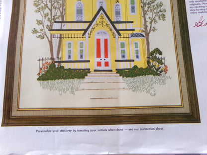 VICTORIAN MANSION Retro Crewel Stitchery Kit, Vintage Paragon Sculptured Needlecraft Embroidery #0326, Design by Georgia Ball