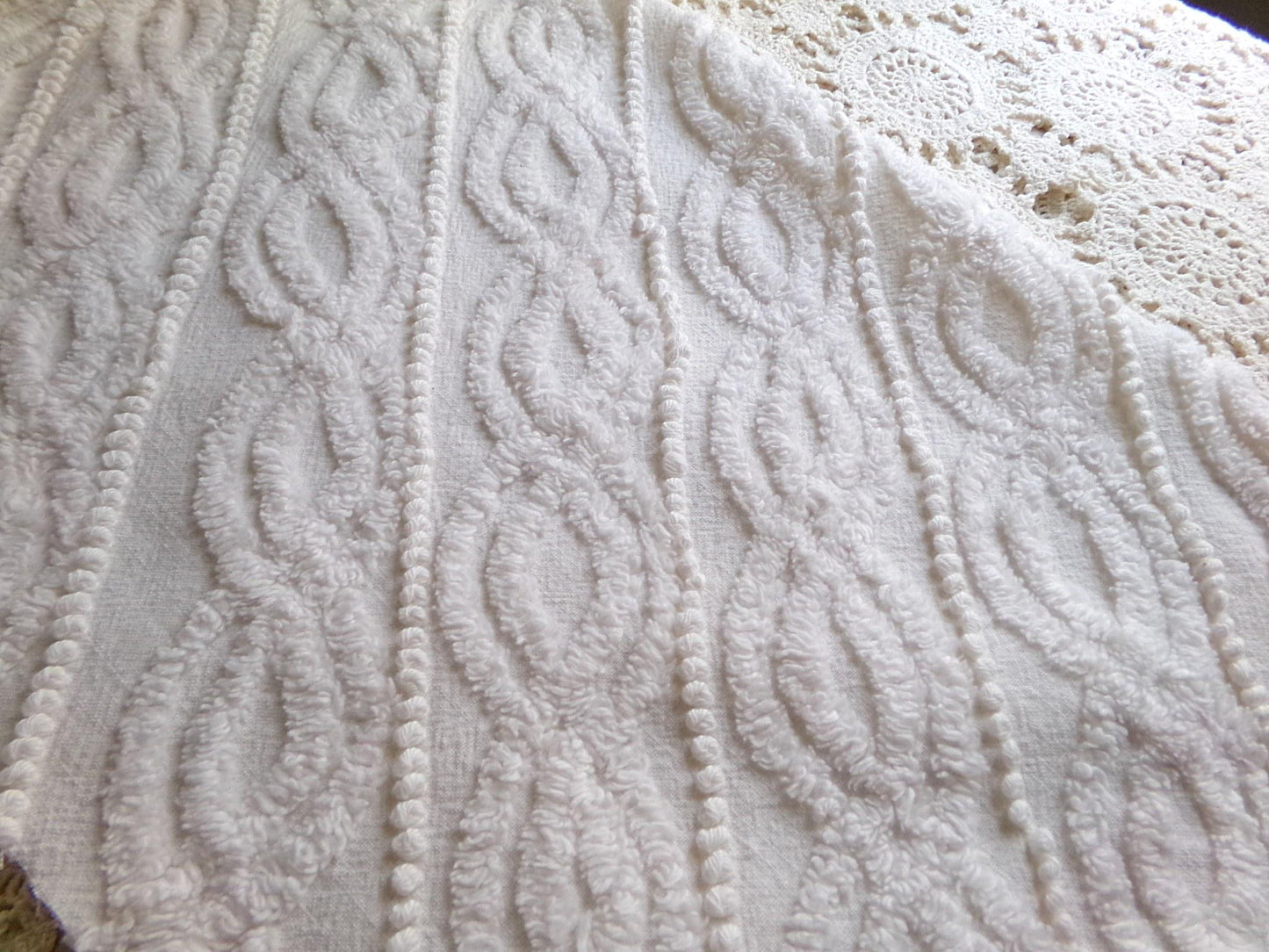 angelic infinity links vintage chenille fabric, lovely sewing material with great texture & presentation, 16" x 21" inch piece