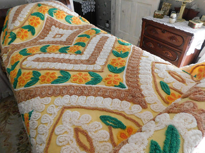 Midcentury Vintage Chenille Bedspread, Sunrise Yellow Gold Hearts & Flowers, Full Size Bedding
