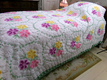 rainbow hearts vintage chenille bedspread, whimsical pink, yellow, lilac flowers w/ swirl accents & dots, white cotton full size bedding