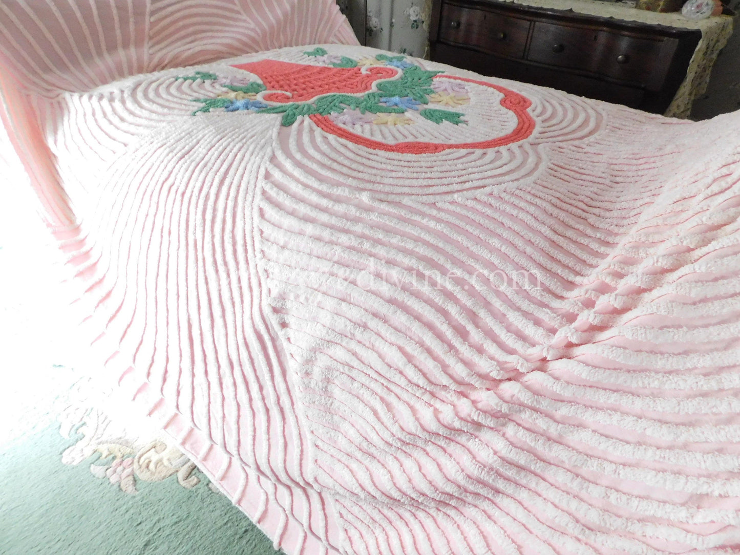 shabby girl pink vintage chenille bedspread, large flower basket & white swirls, full size summery cotton bedding