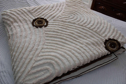 Vanilla Chocolate Swirl Vintage Chenille Bedspread, Swooping Scallop Design, 100% Cotton, FULL Size Midcentury Mod Bedding