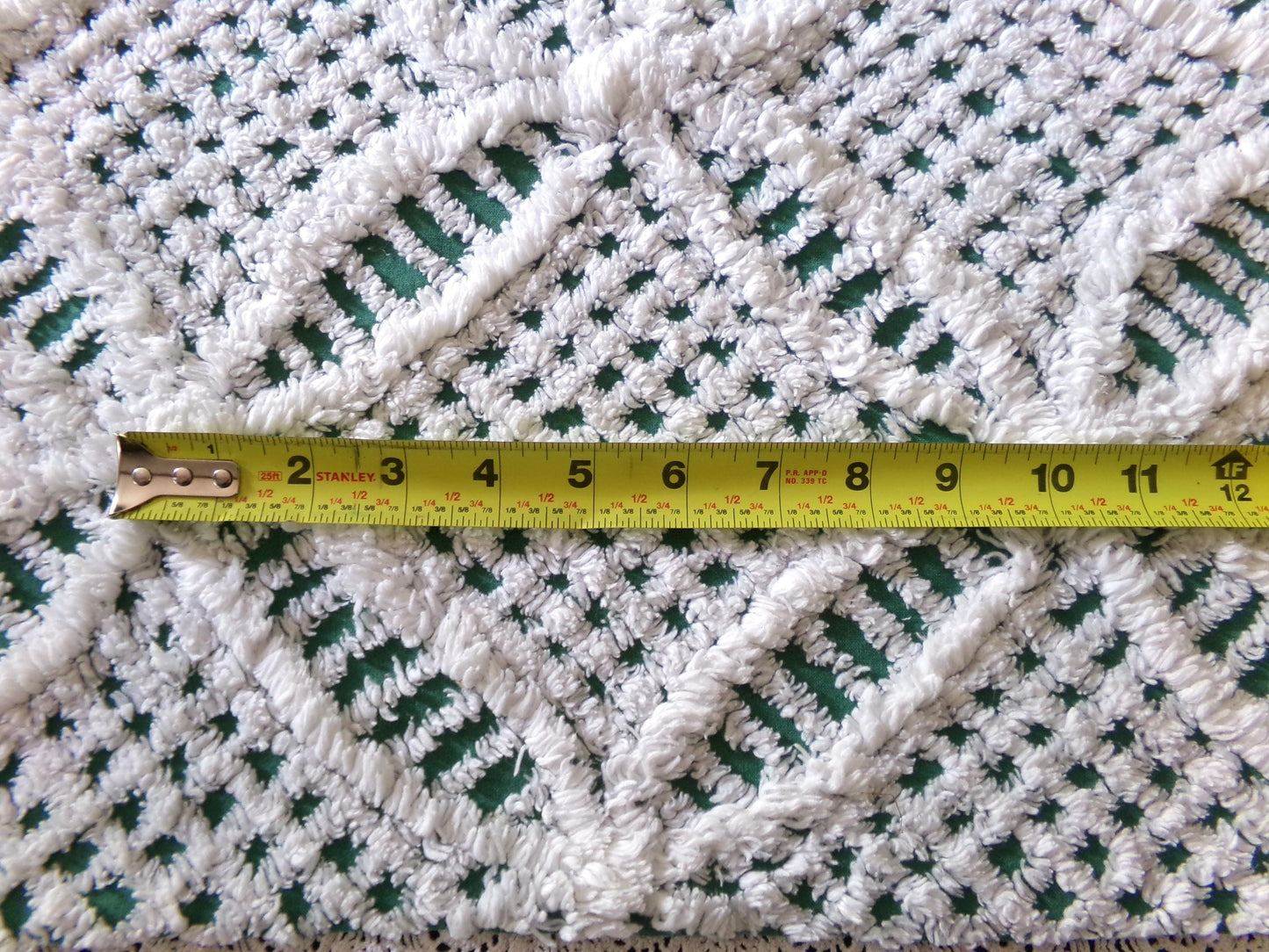 Plush Lush Green & White Vintage Chenille Fabric, 18" x 26" inch Piece, Wedding Ring Design for Christmas Crafts, Pillows, Quilts
