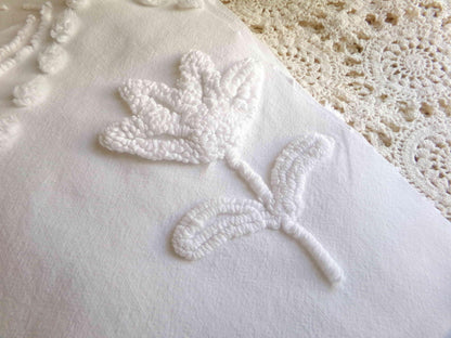 White Vintage Chenille Fabric, 24" x 26" Piece, Versatile Cottage Style Daisy Tulip Design, 100% Lightweight Cotton Quilt Material
