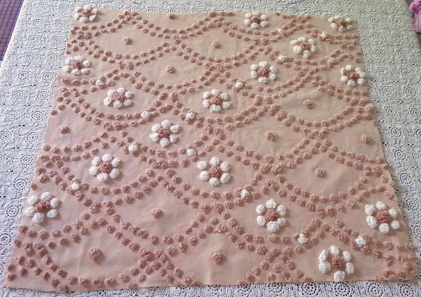 Boho Clamshell Daisy Vintage Chenille Fabric, 23" x 20" cut piece, 100% Cotton Handmade Hippie Daisies Design