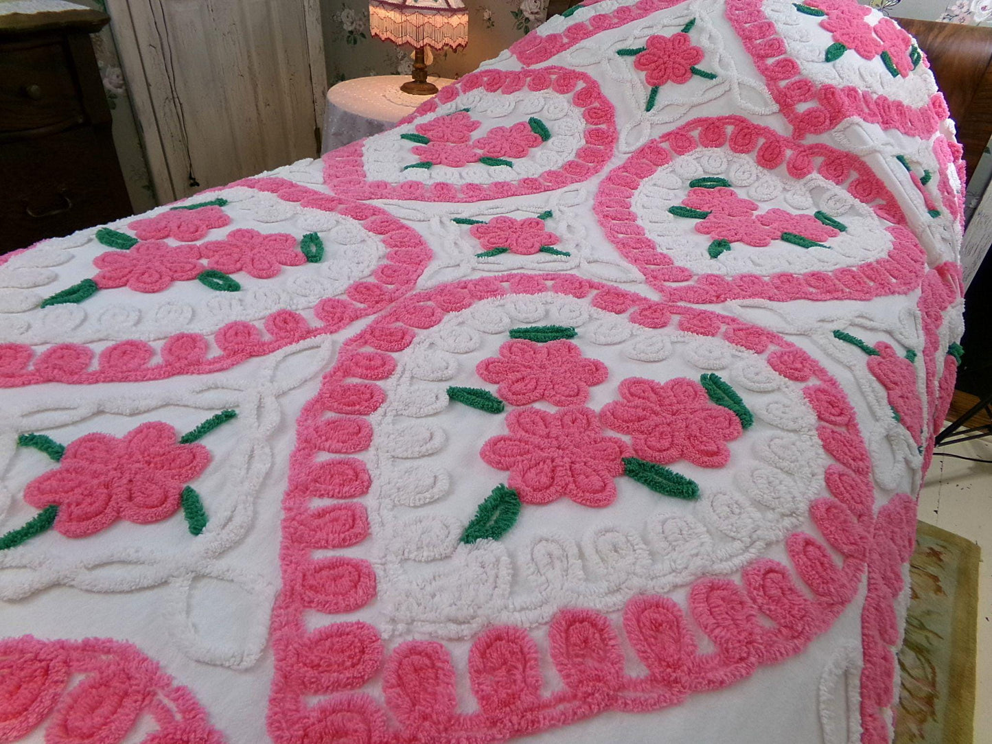 fairytale hearts vintage chenille bedspread, feminine pink & white sweetheart rose trios, romantic full size 100% cotton bedding