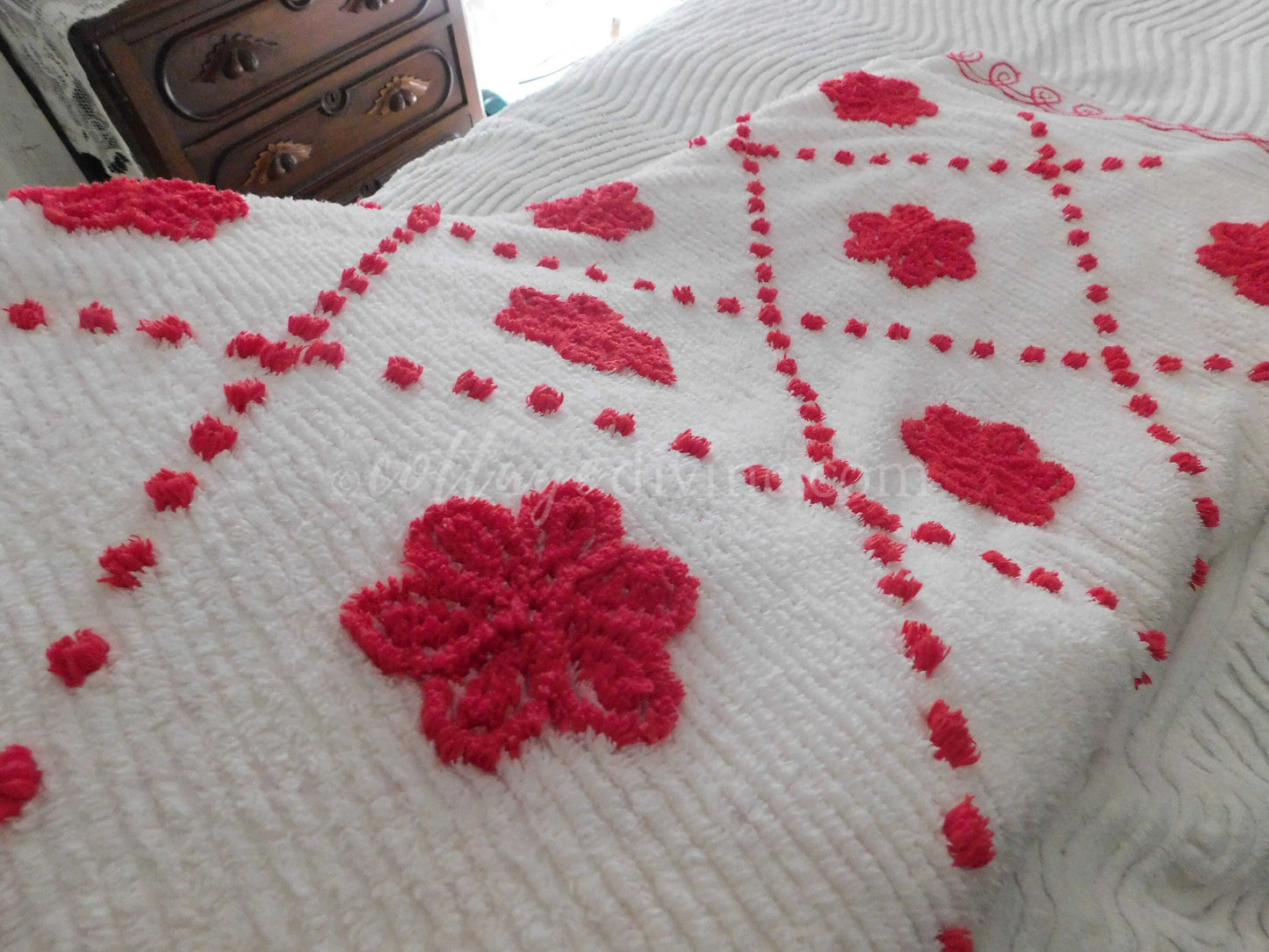 Vintage Chenille Bedspread, Fabulous Red Roses on White, Full Size, Cotton, Midcentury Bed Linens