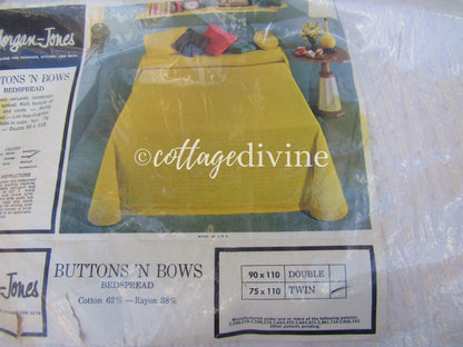 Fresh White Buttons 'n Bows Vintage Morgan Jones Chenille Bedspread, Twin, NOS