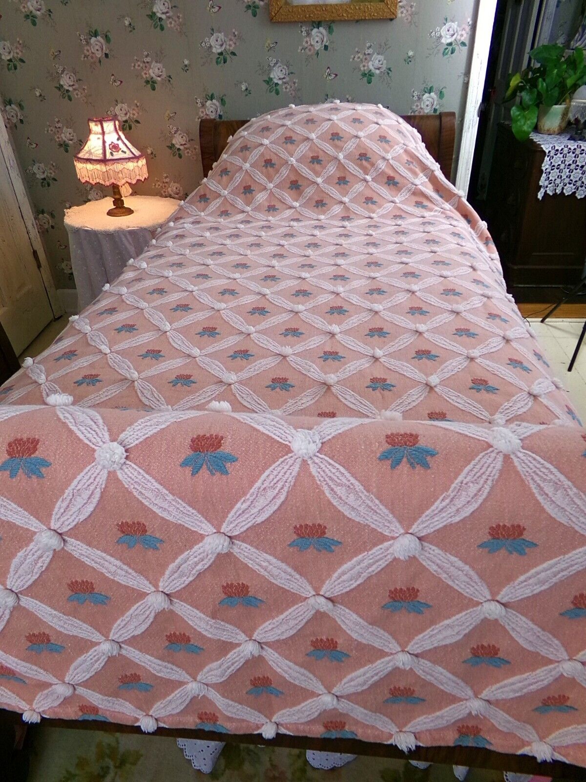 shabby chic style Vintage woven & chenille bedspread, coral rose twin coverlet