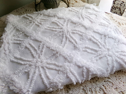 classy white chenille fabric, 3D windowpane webbing design, 20" x 25" inch piece of vintage sewing quilt material, versatile cool neutral