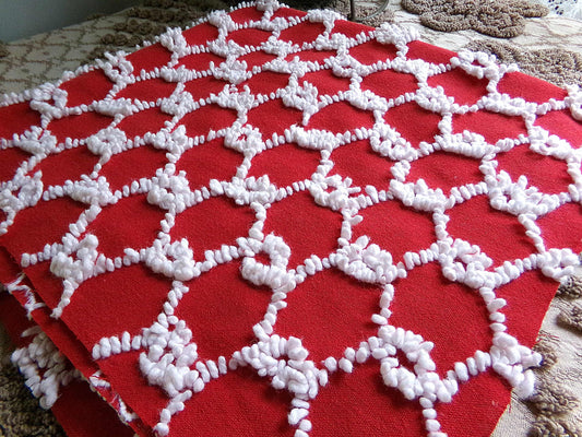 Fabulous Vintage Chenille Bedspread Fabric, Red & White Chain Link Design, 19" x 20" inch Piece, Ultra Lightweight Cotton