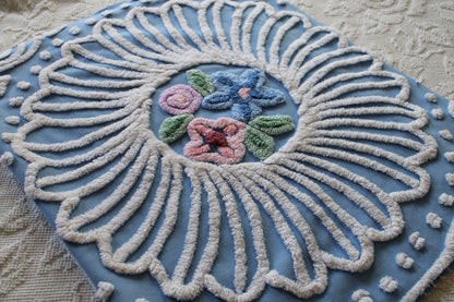 shabby chic vintage chenille fabric, exquisite daisy floral design, 37" x 23" piece, 100% cotton sewing material for wall hanging, quilts
