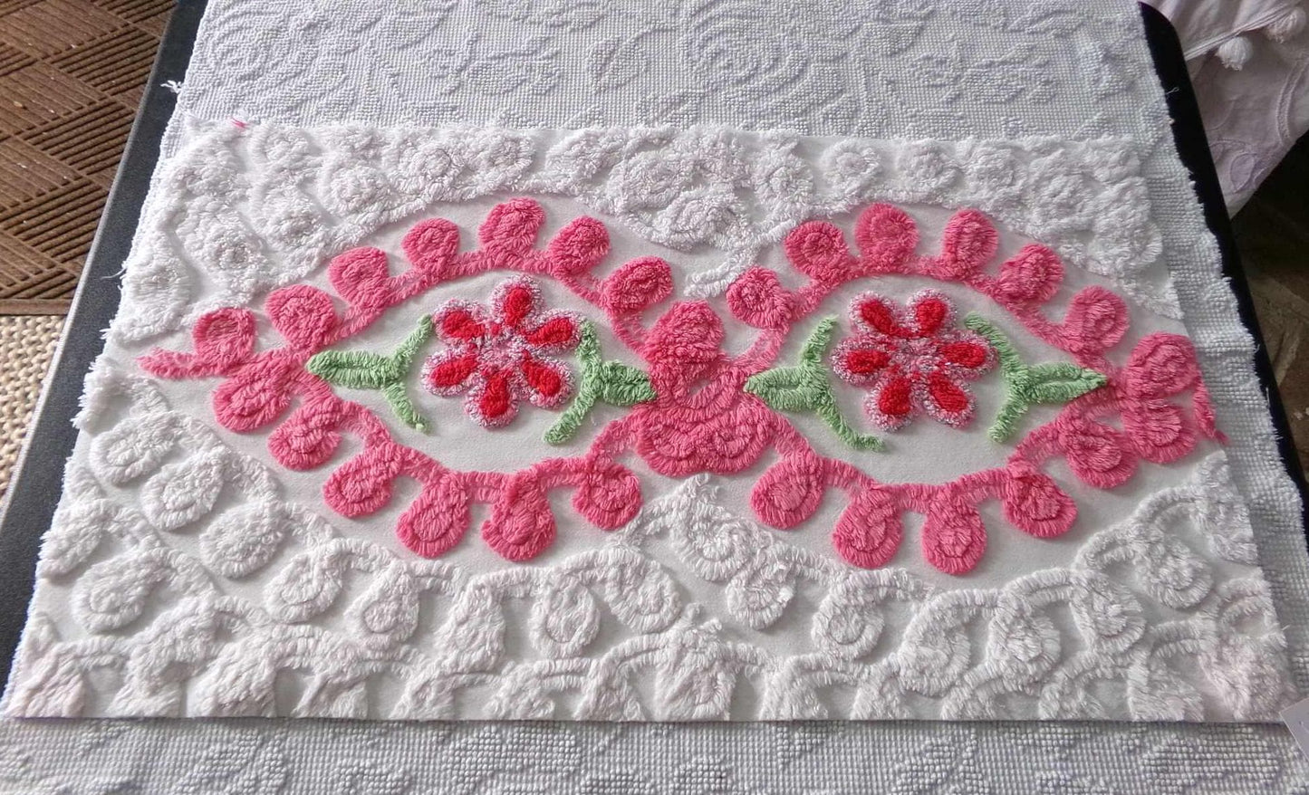 Hourglass Curlicue Vintage Chenille Fabric Piece, Sparkle Rose Flowers, 16" x 28" inches
