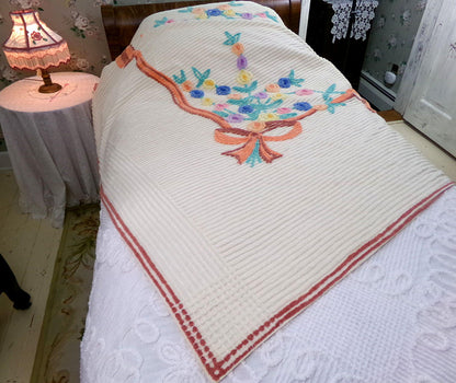 granny's cottage full size chenille bedspread, old-fashioned flower bouquets on cream, vintage style bedding
