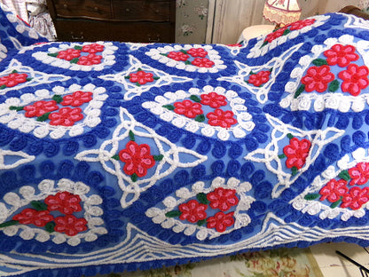 American Spirit Vintage Chenille Bedspread with Brilliant Red Roses in Blue & White Hearts, Full Size Bedding
