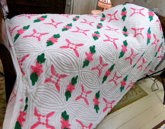 pink twinkle vintage chenille bedspread, plush white rose floral design, full size romantic cottage bedding
