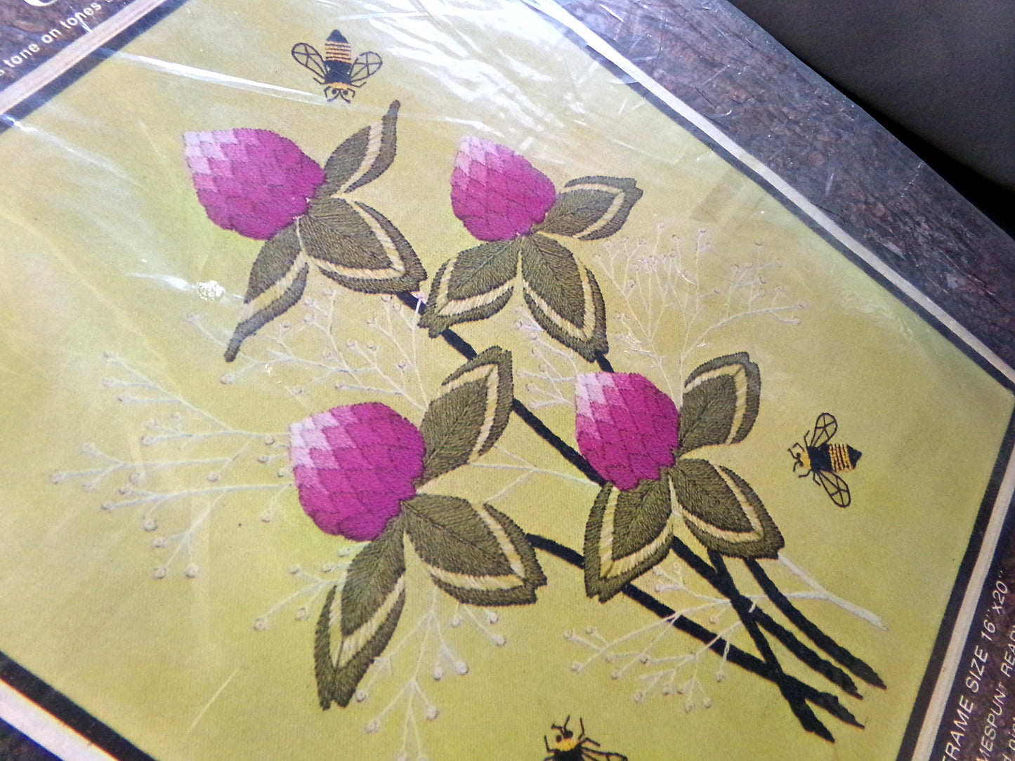 PURPLE CLOVERS Crewel Embroidery Kit, Boho Vintage Paragon Needlecraft Creative Stitchery #0626