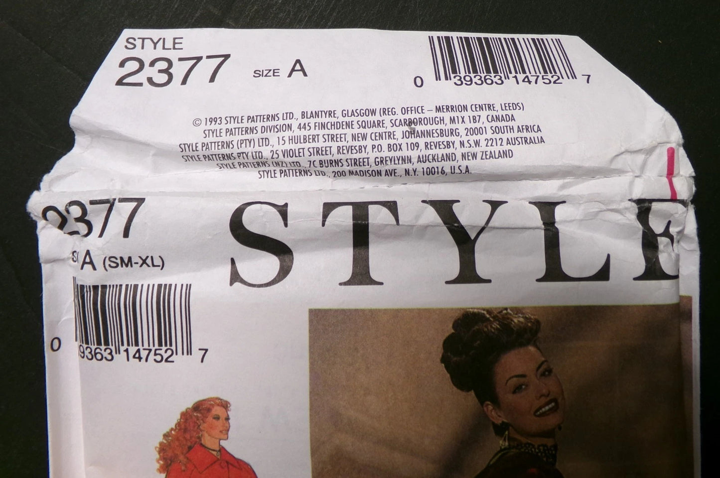 Vtg Style Sewing Pattern 2377 Hooded Cape Size S-M-L-XL UNCUT OOP 1993 Glamour