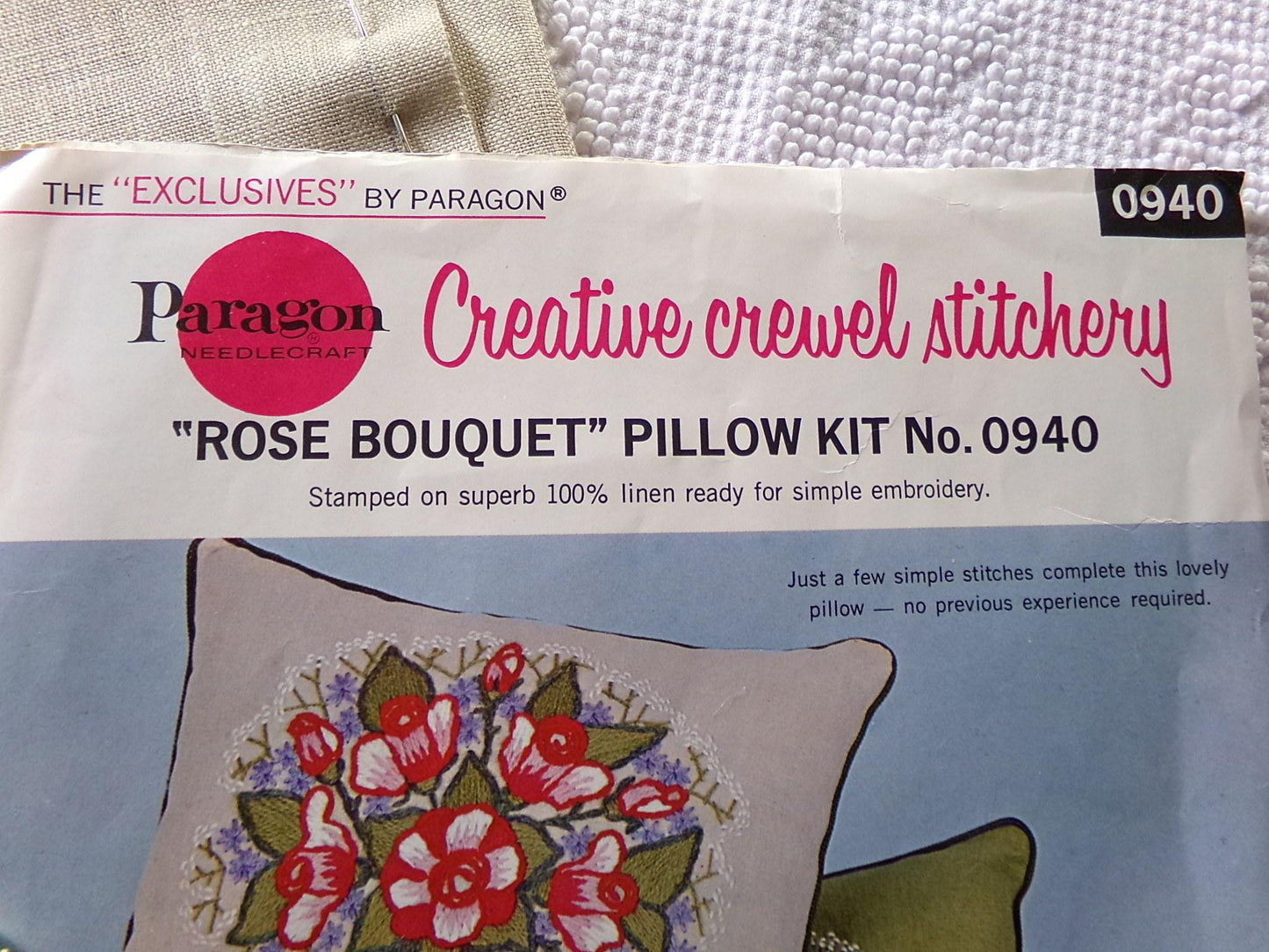 ROSE BOUQUET Pillow Crewel Embroidery Kit, Vintage Paragon Creative Stitchery #0940, Design by Phyllis Hall