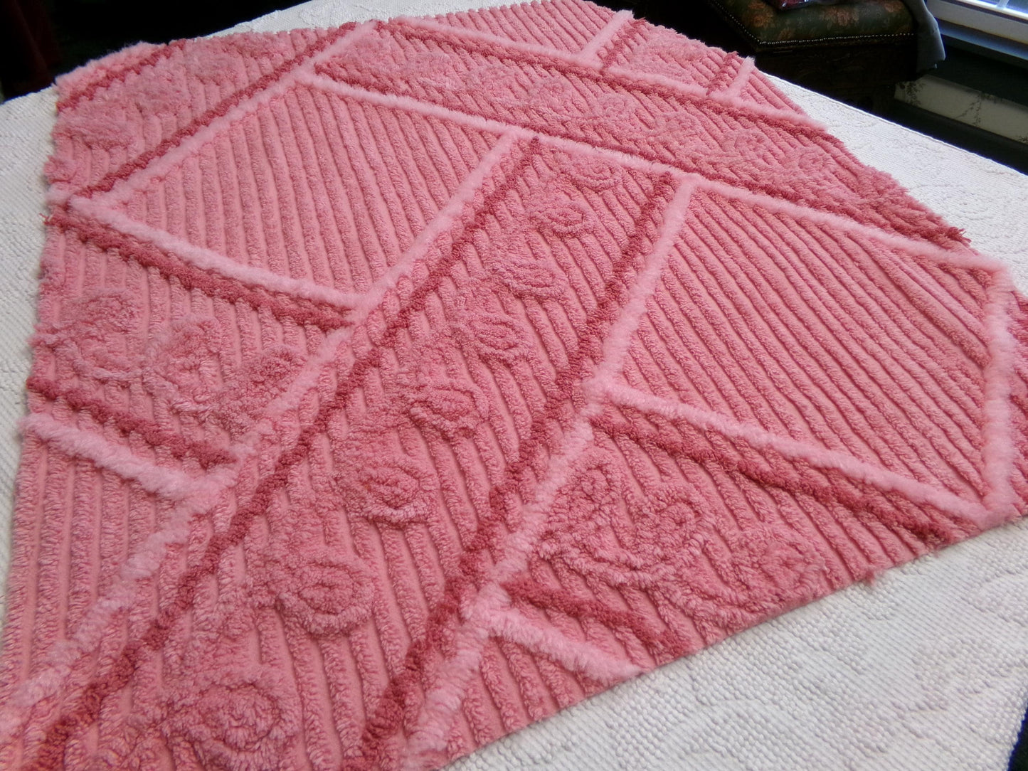 crossroads pink vintage chenille fabric in optic bold intersecting geometric design, 25" x 28" piece