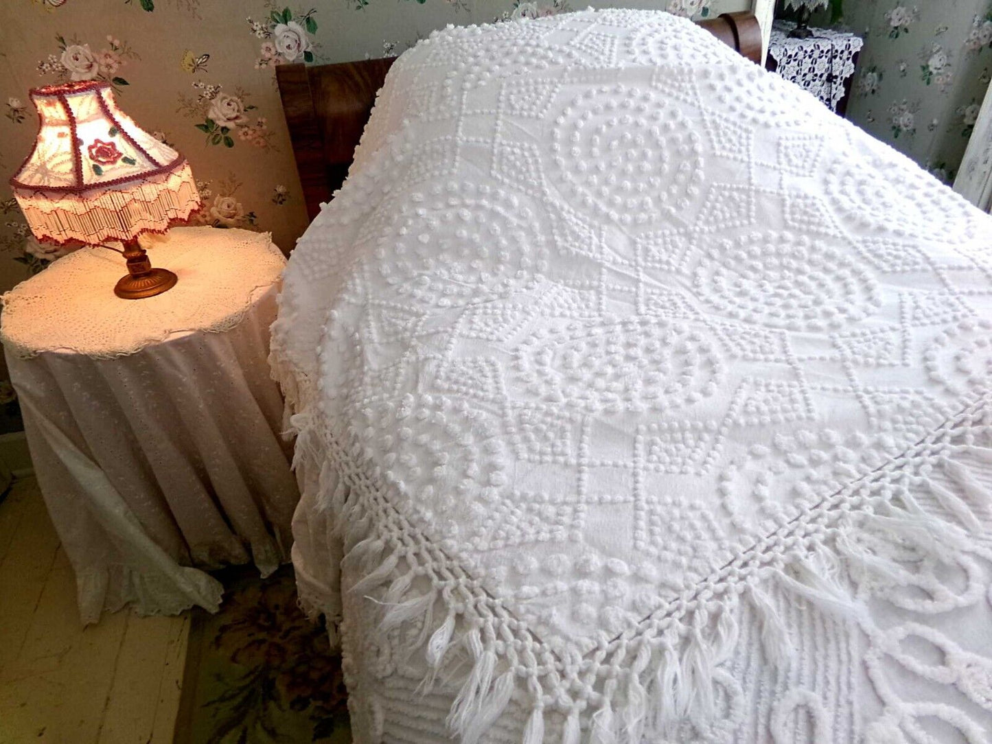 Vintage White Chenille Bedspread, Handtufted Moon & Diamonds, Full Size, Fringe Trim