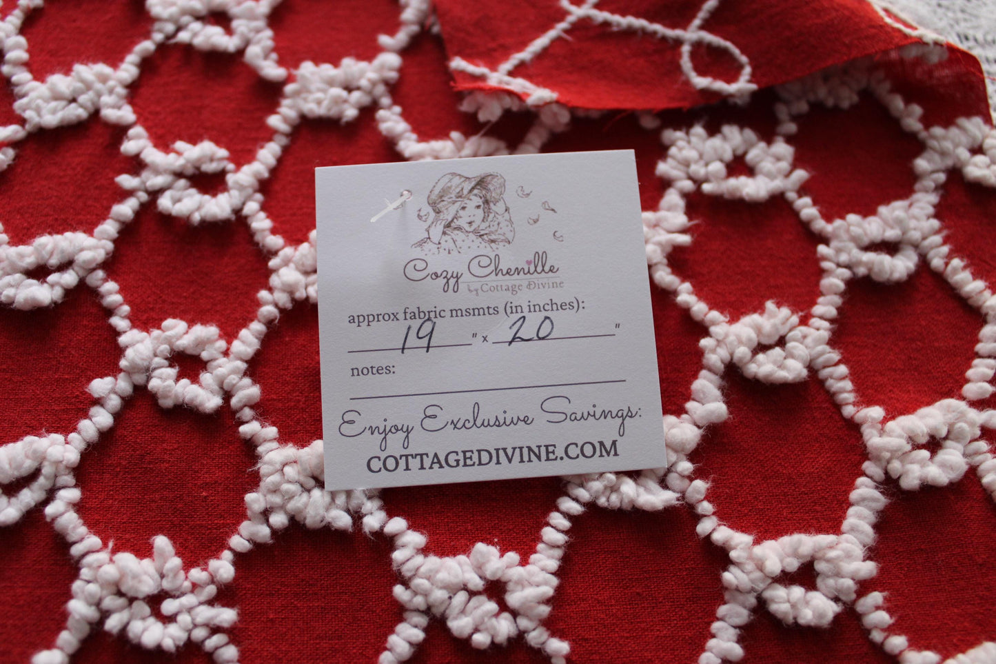 Fabulous Vintage Chenille Bedspread Fabric, Red & White Chain Link Design, 19" x 20" inch Piece, Ultra Lightweight Cotton