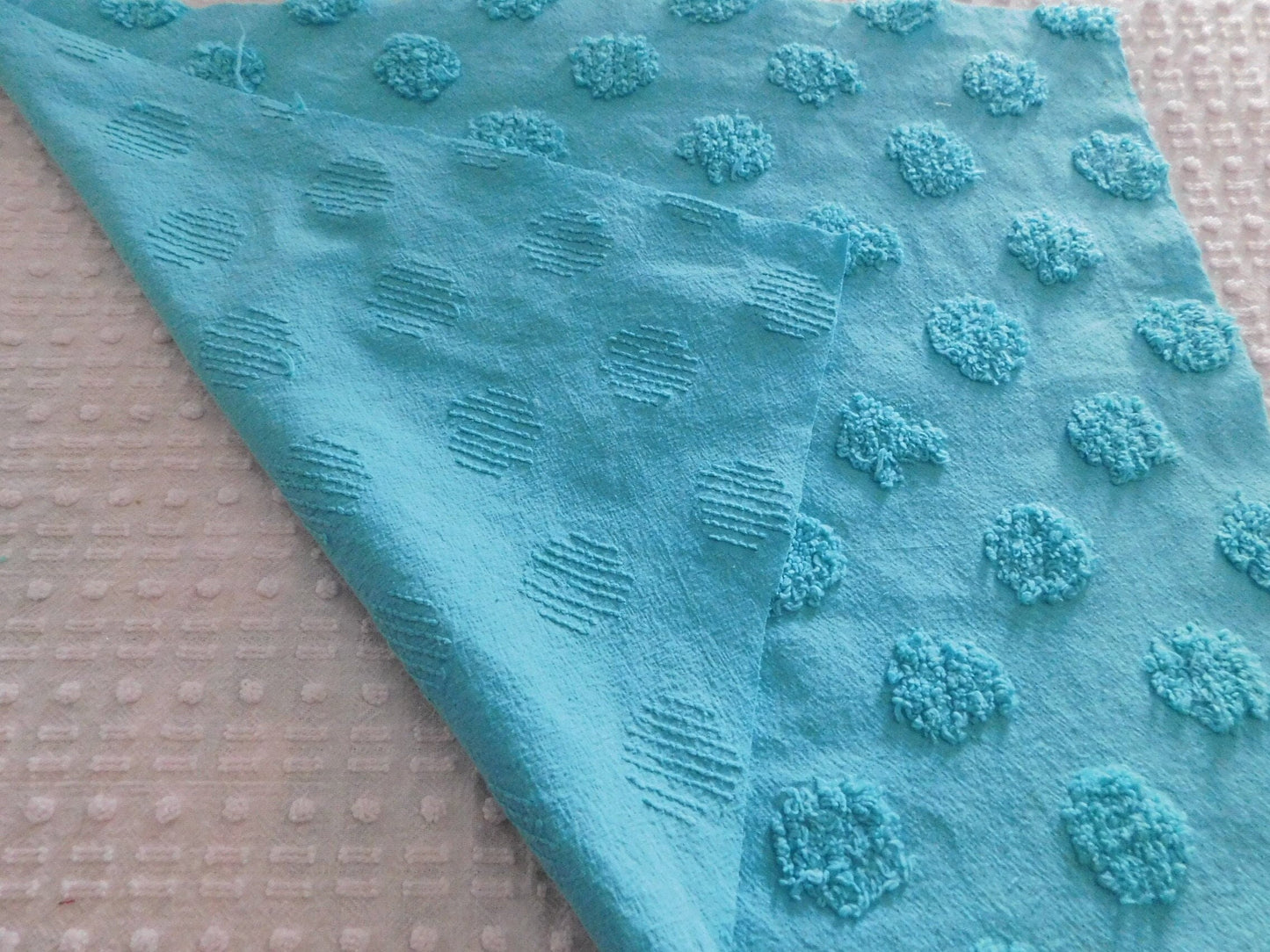 Jumbo Aqua Coin Pops Vivid Vintage Style Chenille Quilt Fabric Piece, 16" x 20" inches