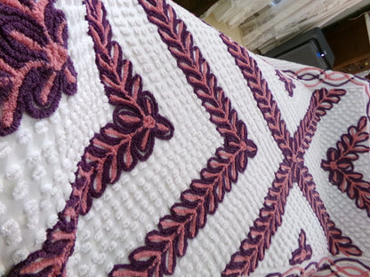 Vintage chenille bedspread sunkissed burgundy frost & burnt umber laurel leaf, twin