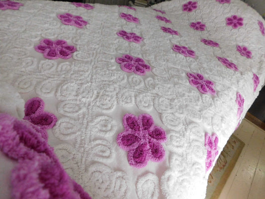 Plush Vintage Chenille Bedspread, Violets in Swirls of Snow White, Full Size 1950s Floral Design, 100% Heavy Cotton with Fringe