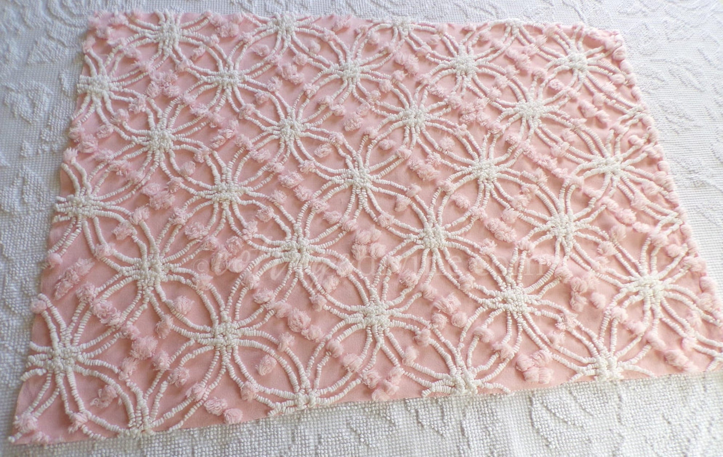 Pretty Peachy Pink Vintage Chenille Fabric Piece, Spider Ring Overtufted Pop Design, Pretty in Quilts & Pillows, 27" x 18" Sewing Material