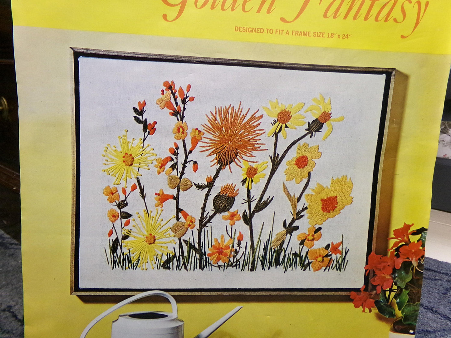 GOLDEN FANTASY Crewel Embroidery Kit, 1970s Vintage Paragon 0428 Stitchery, Hippie Design by Pat Garvin