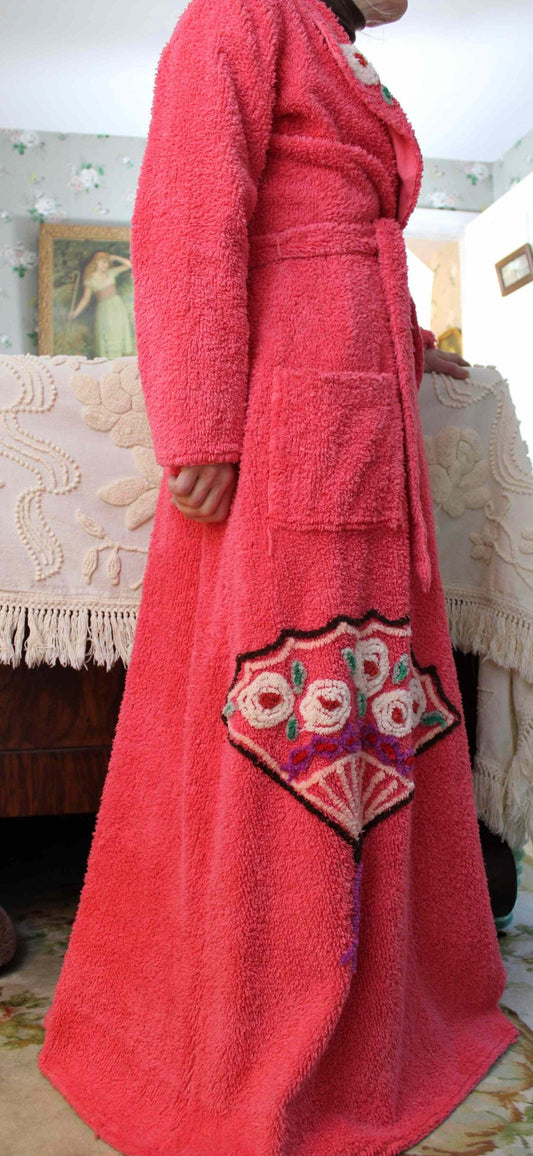 Gorgeous Vintage Style Chenille Robe, Deep Rose Fan Motif Old Hollywood Style Women's Bathrobe, Flattering Fit & Flare Silhouette, S/M