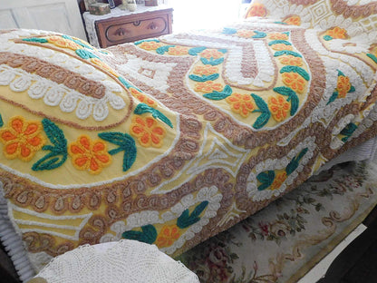 Midcentury Vintage Chenille Bedspread, Sunrise Yellow Gold Hearts & Flowers, Full Size Bedding