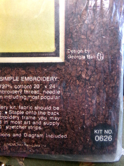 PURPLE CLOVERS Crewel Embroidery Kit, Boho Vintage Paragon Needlecraft Creative Stitchery #0626