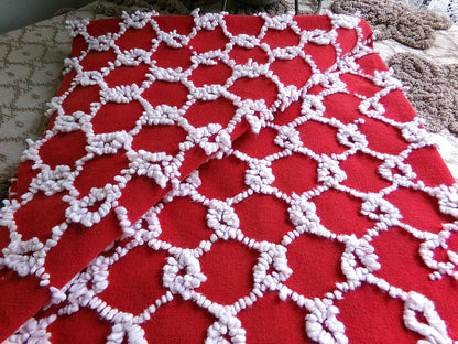 Fabulous Vintage Chenille Bedspread Fabric, Red & White Chain Link Design, 19" x 20" inch Piece, Ultra Lightweight Cotton