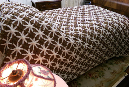 Vintage Chenille Bedspread: Chocolate Cookies Brown Full Size Cotton Bedding