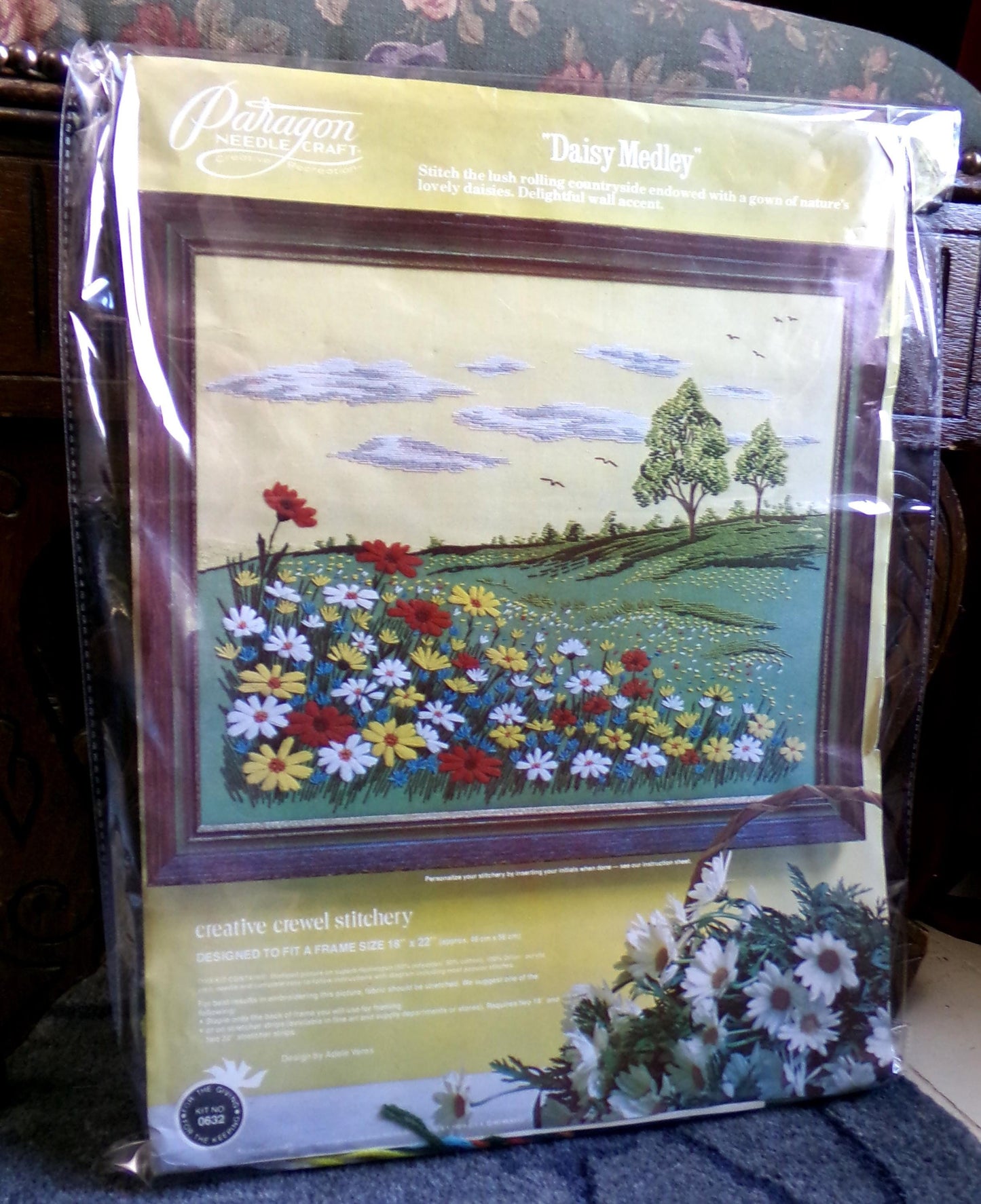DAISY MEDLEY Crewel Stitchery Kit, Hippie Boho Vintage 0632 Paragon Needlecraft Embroidery, Design by Adele Veres