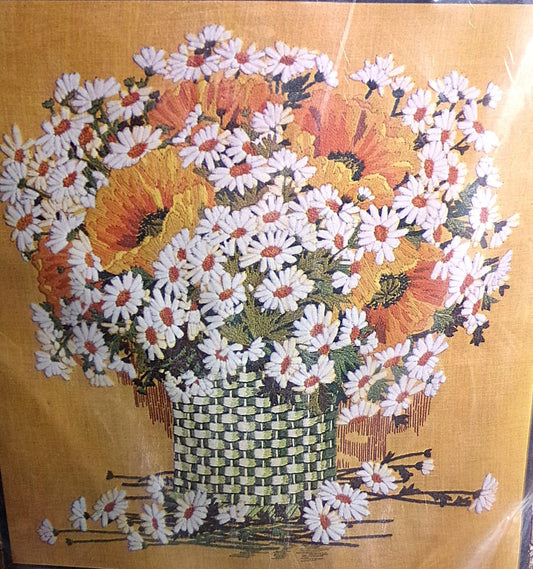 GIANT BOUQUET Boho Stitchery Kit, Vintage Paragon Creative Crewel Embroidery, Hippie Wall Hanging Design #0811, Family Circle 1972