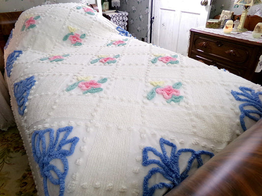 vintage chenille bedspread in summer cottage florals, full size chenille coverlet with cute blue accent bows