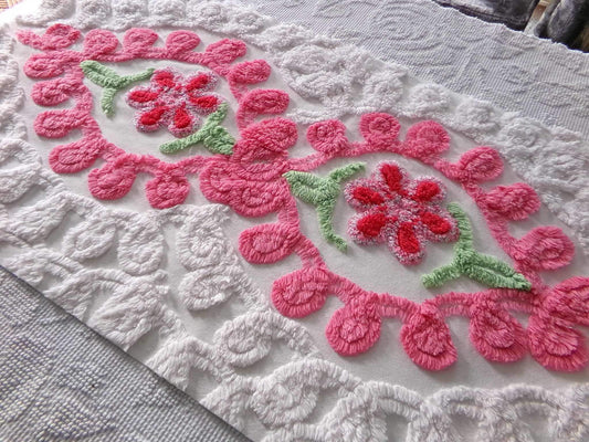 Hourglass Curlicue Vintage Chenille Fabric Piece, Sparkle Rose Flowers, 16" x 28" inches