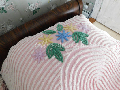 shabby girl pink vintage chenille bedspread, large flower basket & white swirls, full size summery cotton bedding
