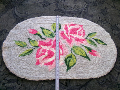 Cottage Shabby Vintage Oval Chenille Rug, Pink Roses on Grey, 20" x 33" Inches, Handmade Small Accent Mat, Cotton