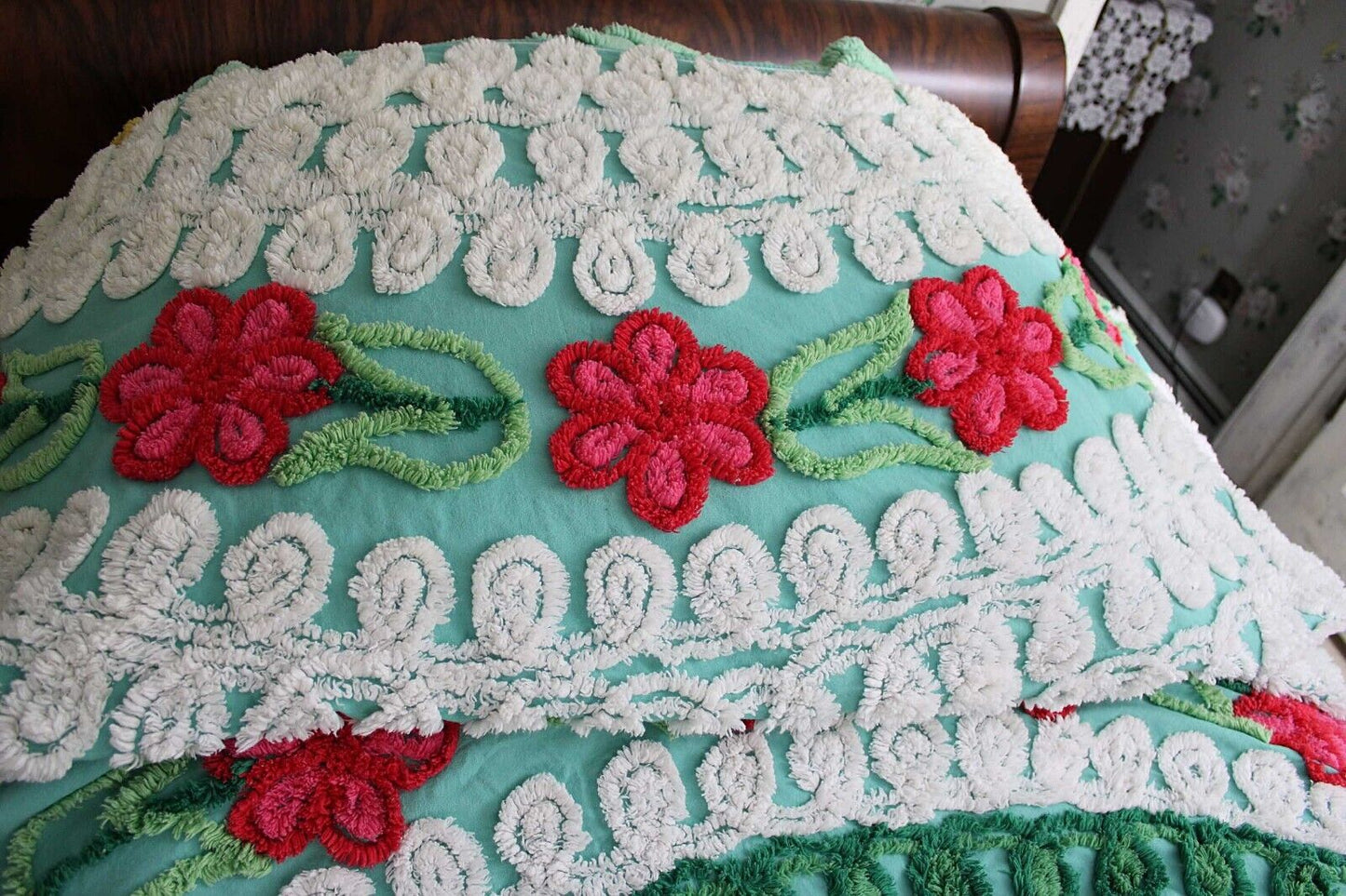 Dazzling Vintage Green Chenille Bedspread, Plush Cherry Pink Red Roses, Full Size